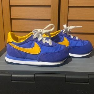 Toddler Nike shoes